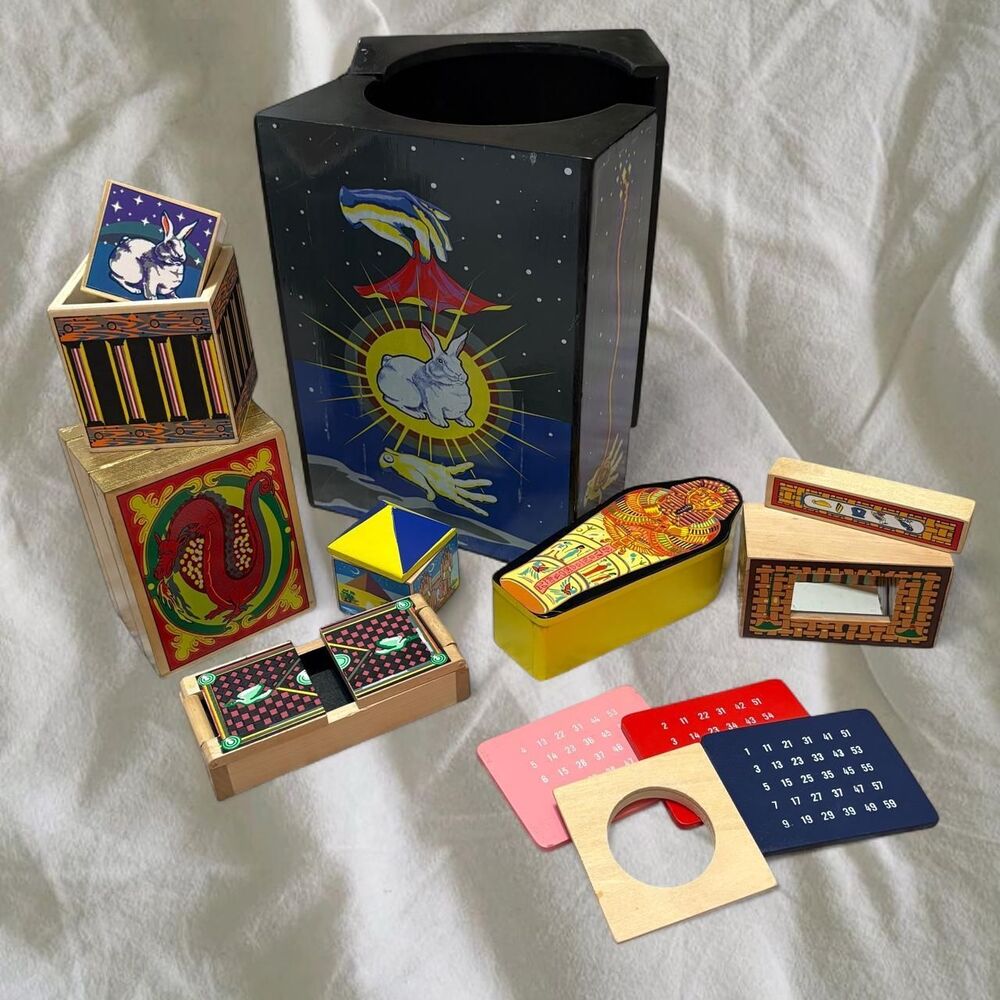 Melissa & Doug Deluxe Solid-Wood Magic Set Magician Montessori